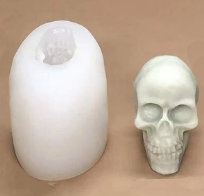 Skull Mold Medium
