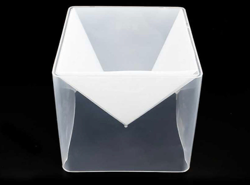 XL Pyramid Mal